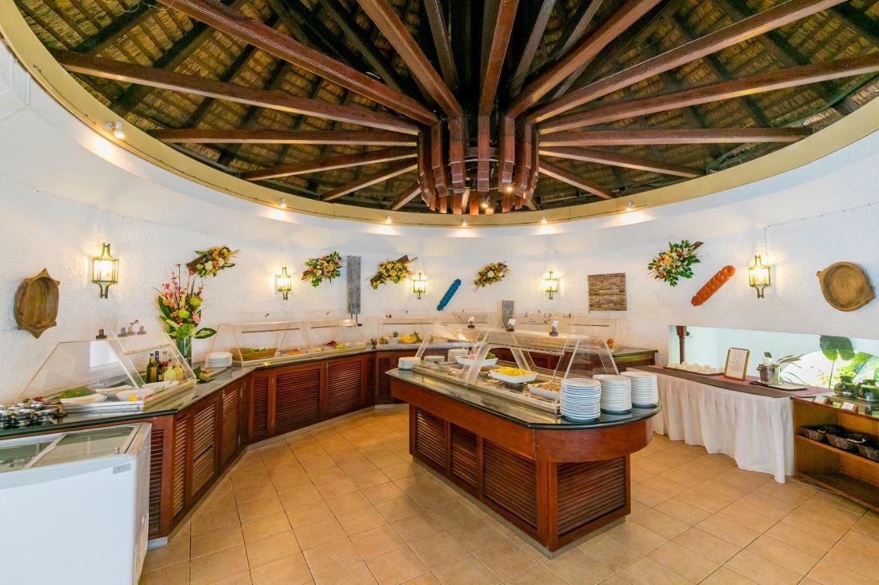 Casuarina Resort&Spa Trou aux Biches Esterno foto